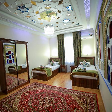 בוקורו Hotel Rayhon Boutique מראה חיצוני תמונה