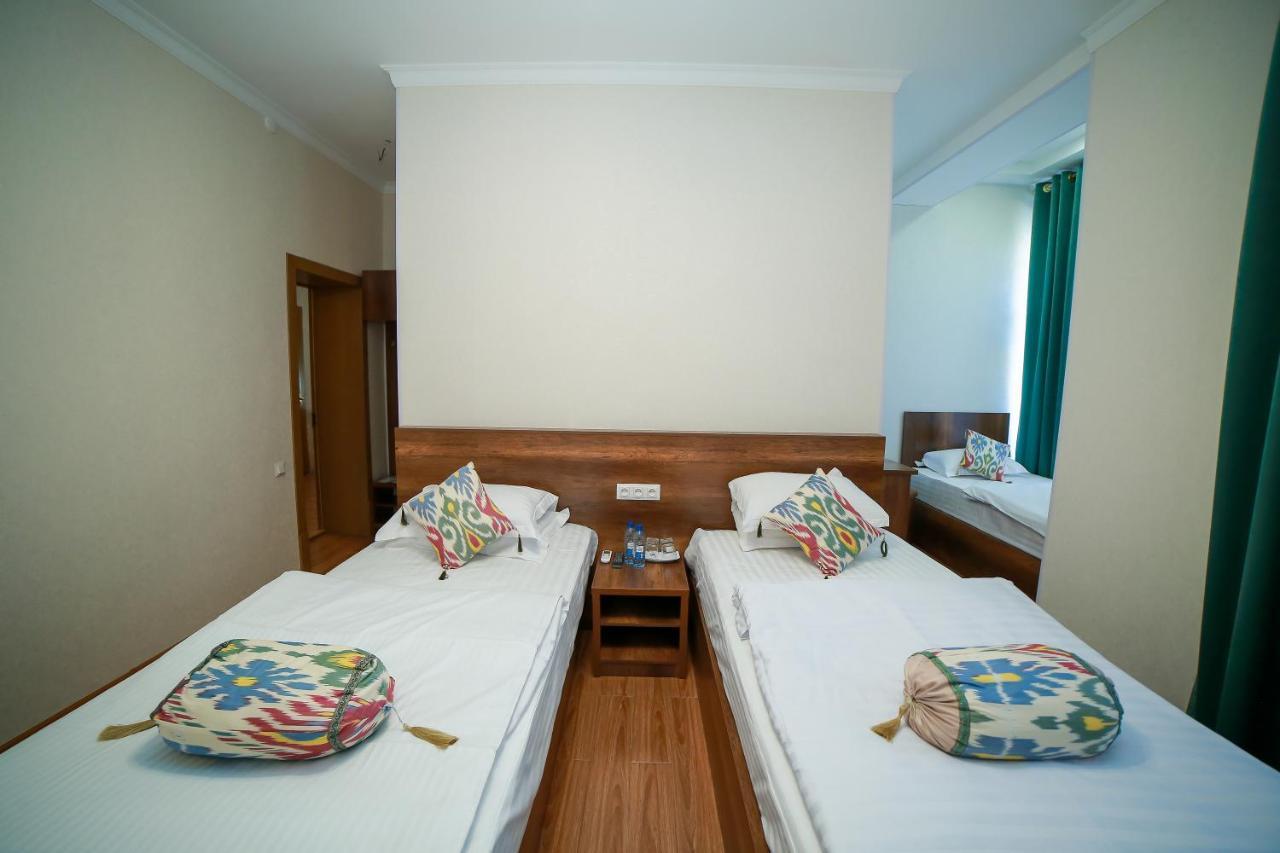 בוקורו Hotel Rayhon Boutique מראה חיצוני תמונה