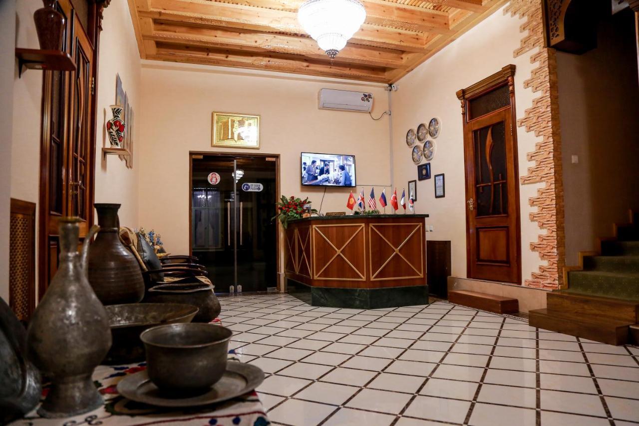 בוקורו Hotel Rayhon Boutique מראה חיצוני תמונה