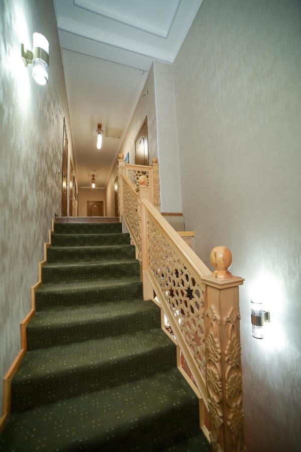 בוקורו Hotel Rayhon Boutique מראה חיצוני תמונה